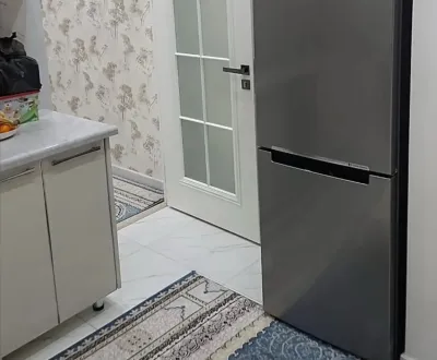 3-комн. квартира, 2 этаж, 71м², 33 мкр