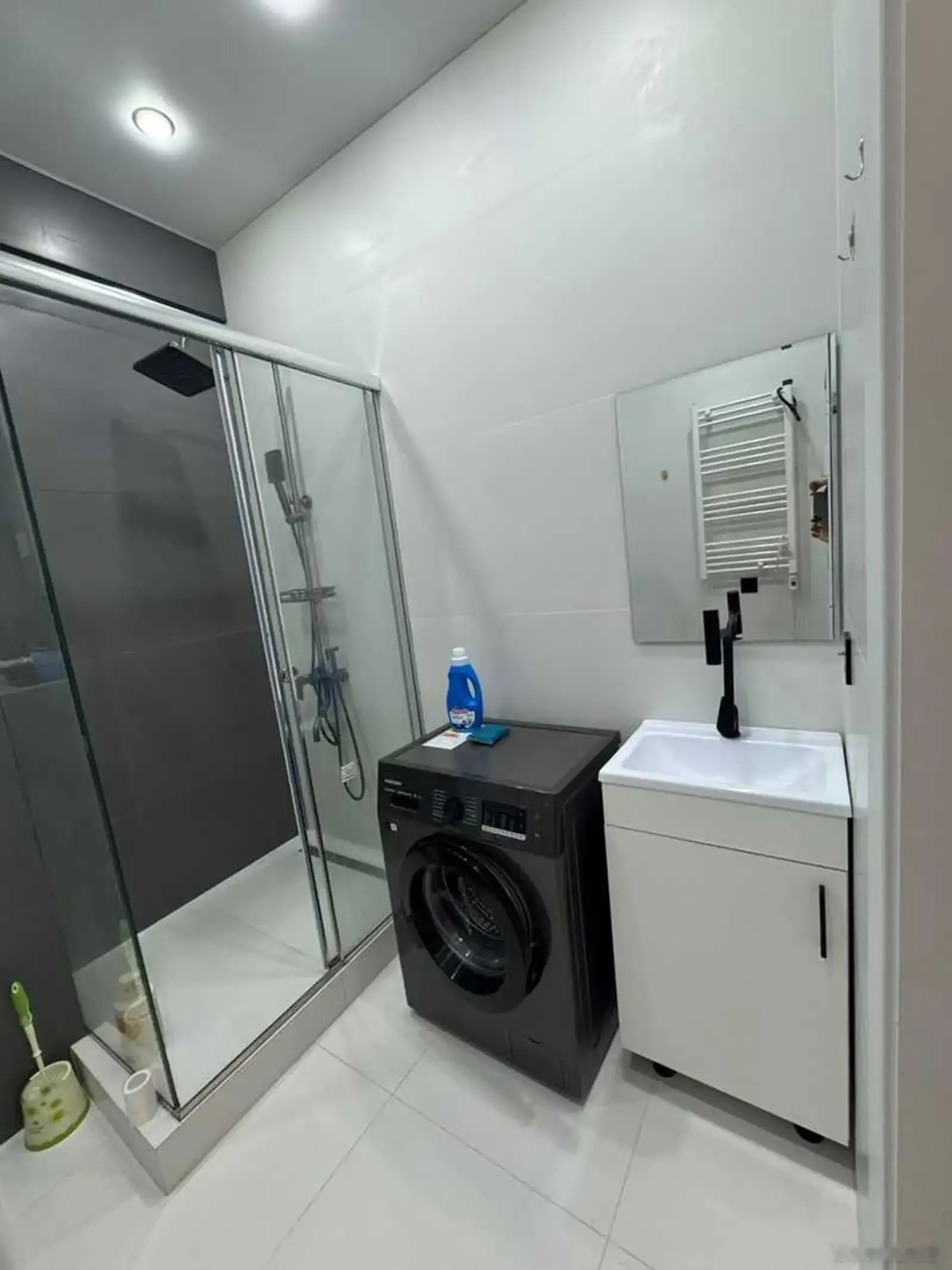 3-комн. квартира, 16 этаж, 90м², Шоҳмансур, Айнӣ, Танка