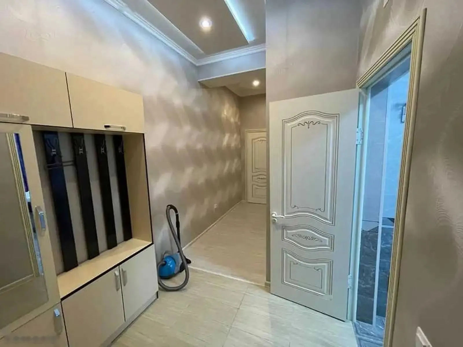 2-комн. квартира, 6 этаж, 56м², Воданасос
