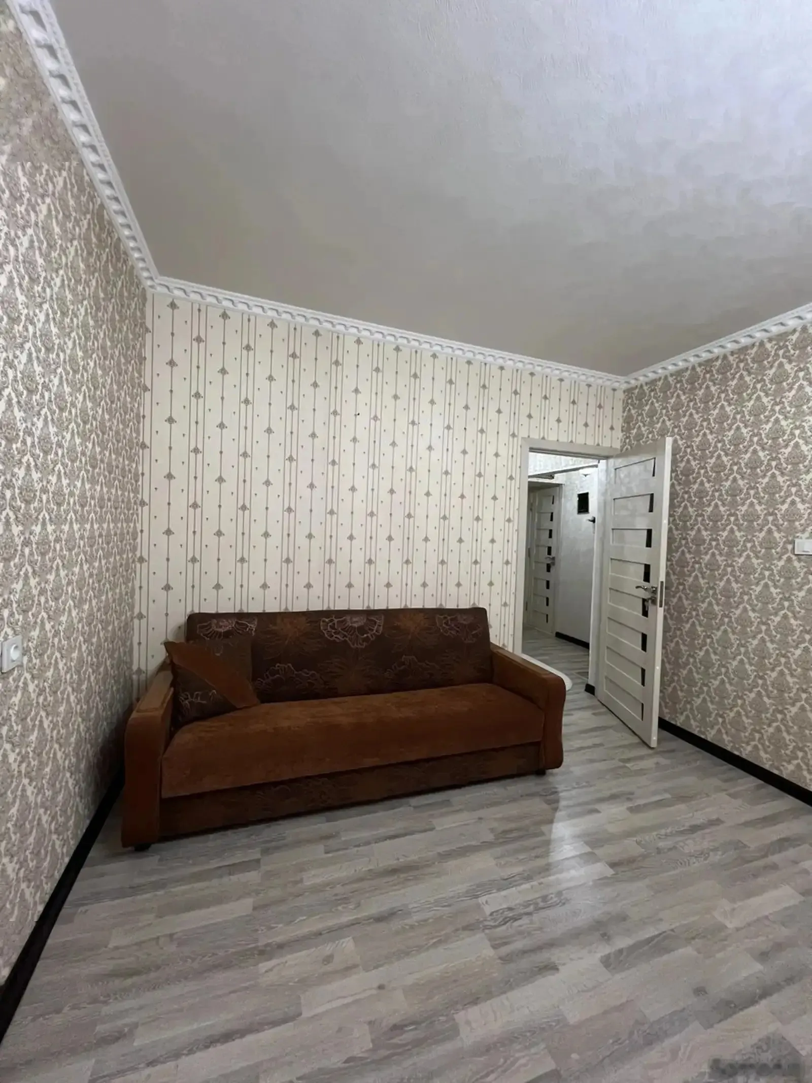 2-комн. квартира, 4 этаж, 60м², 92мкр