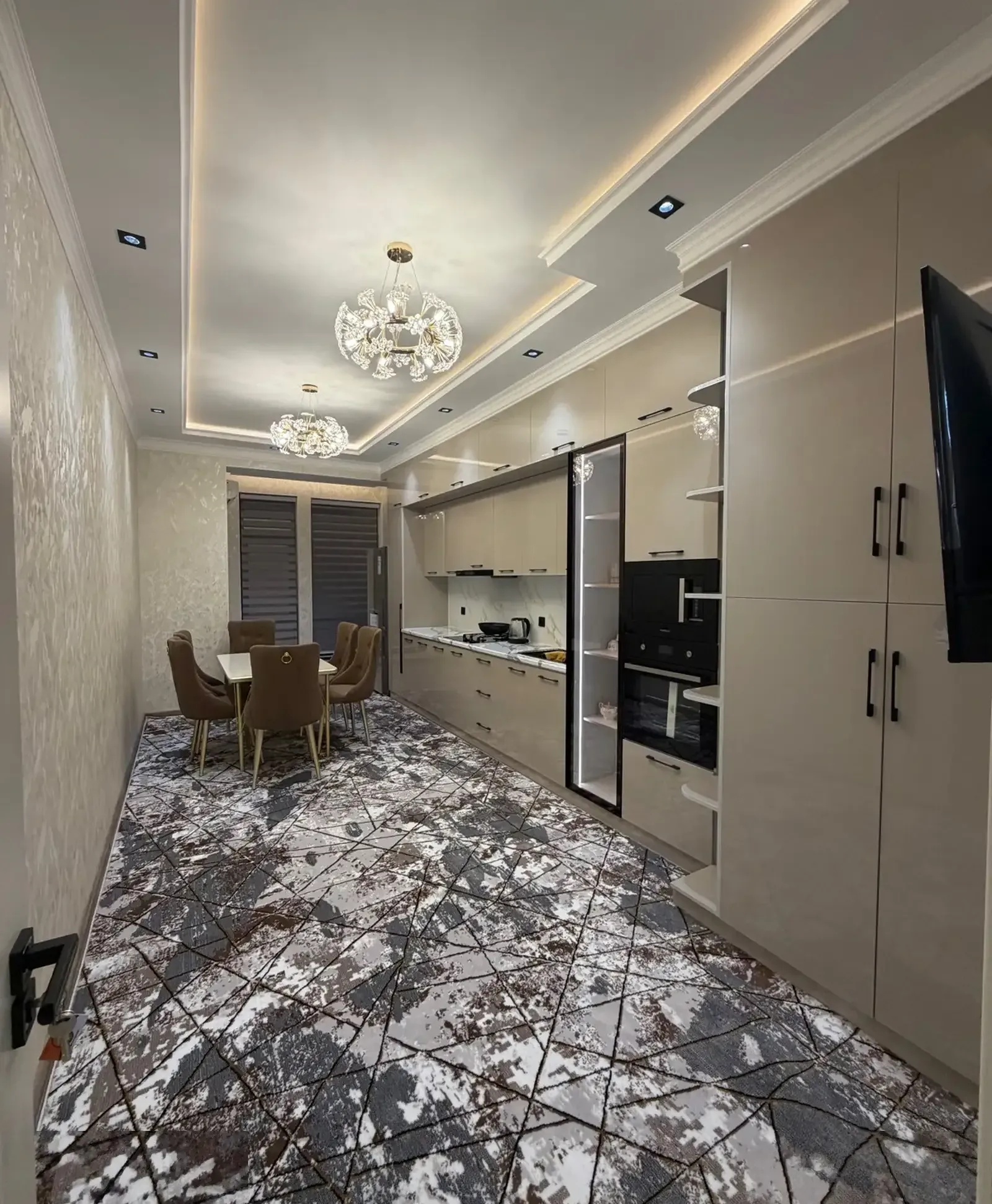 3-комн. квартира, 7 этаж, 112м², Овир/Ашан