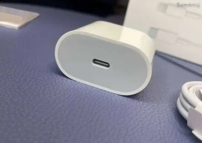 Зарядное устройство 20W