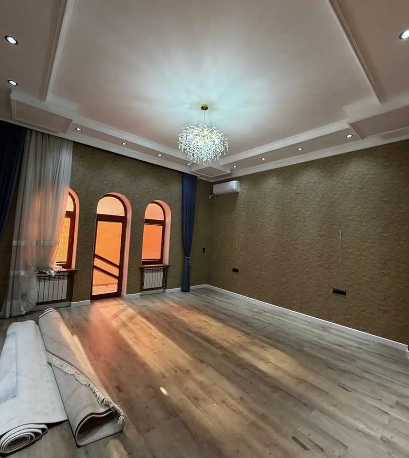 4-этажный, 7 комнатный дом, 750 м², фирдавси