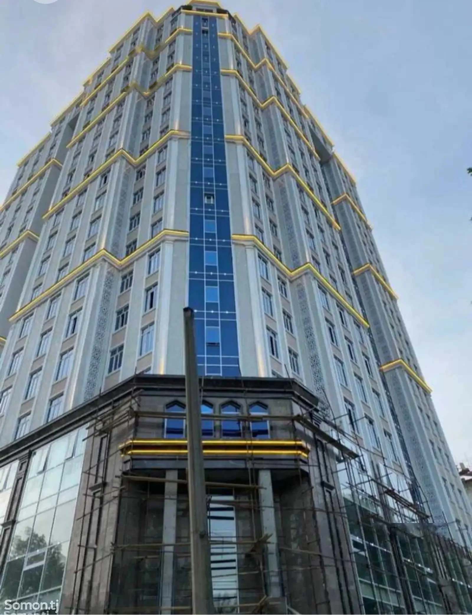 2-комн. квартира, 13 этаж, 72м², Молодёжний