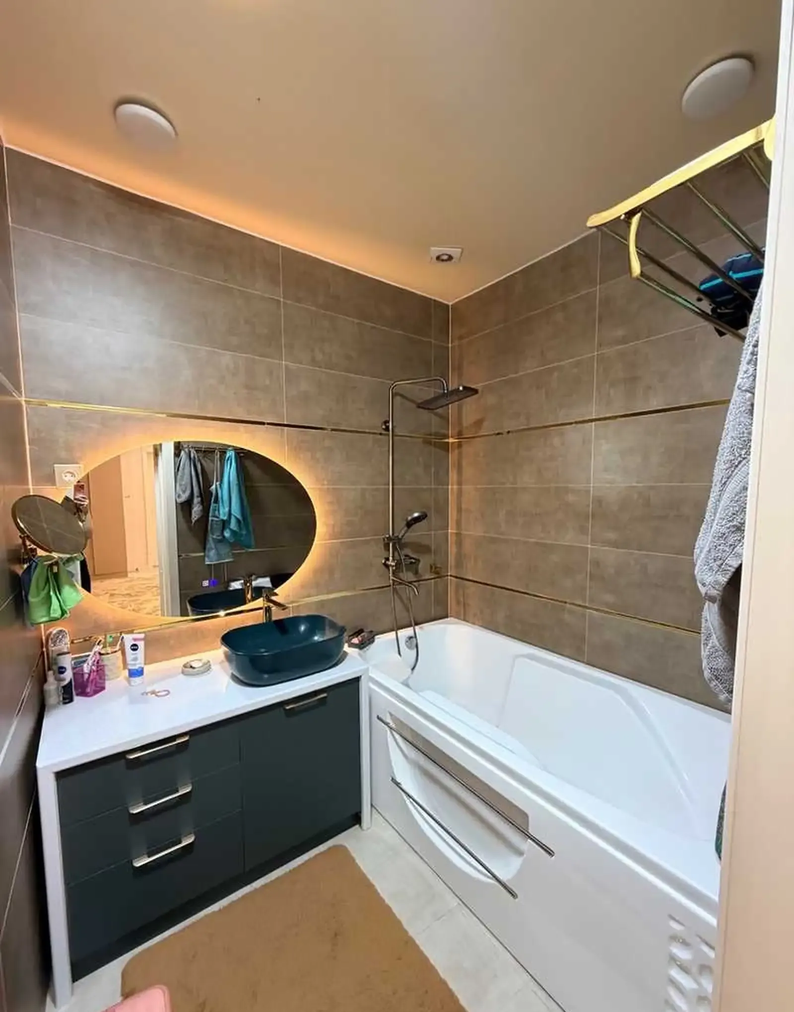 3-комн. квартира, 13 этаж, 102м², 112 мкр доми Пайкар
