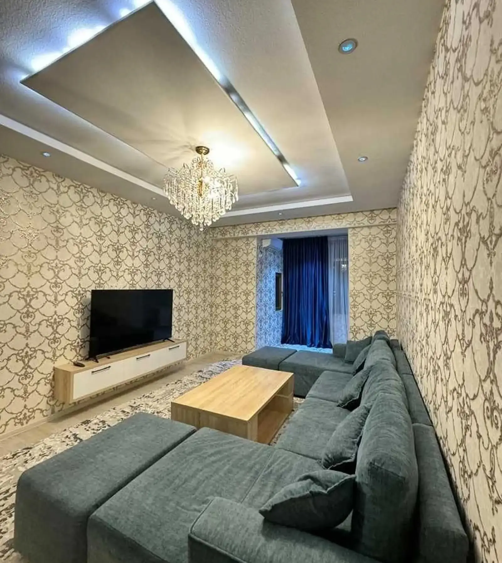 2-комн. квартира, 13 этаж, 60м², Шохмансур