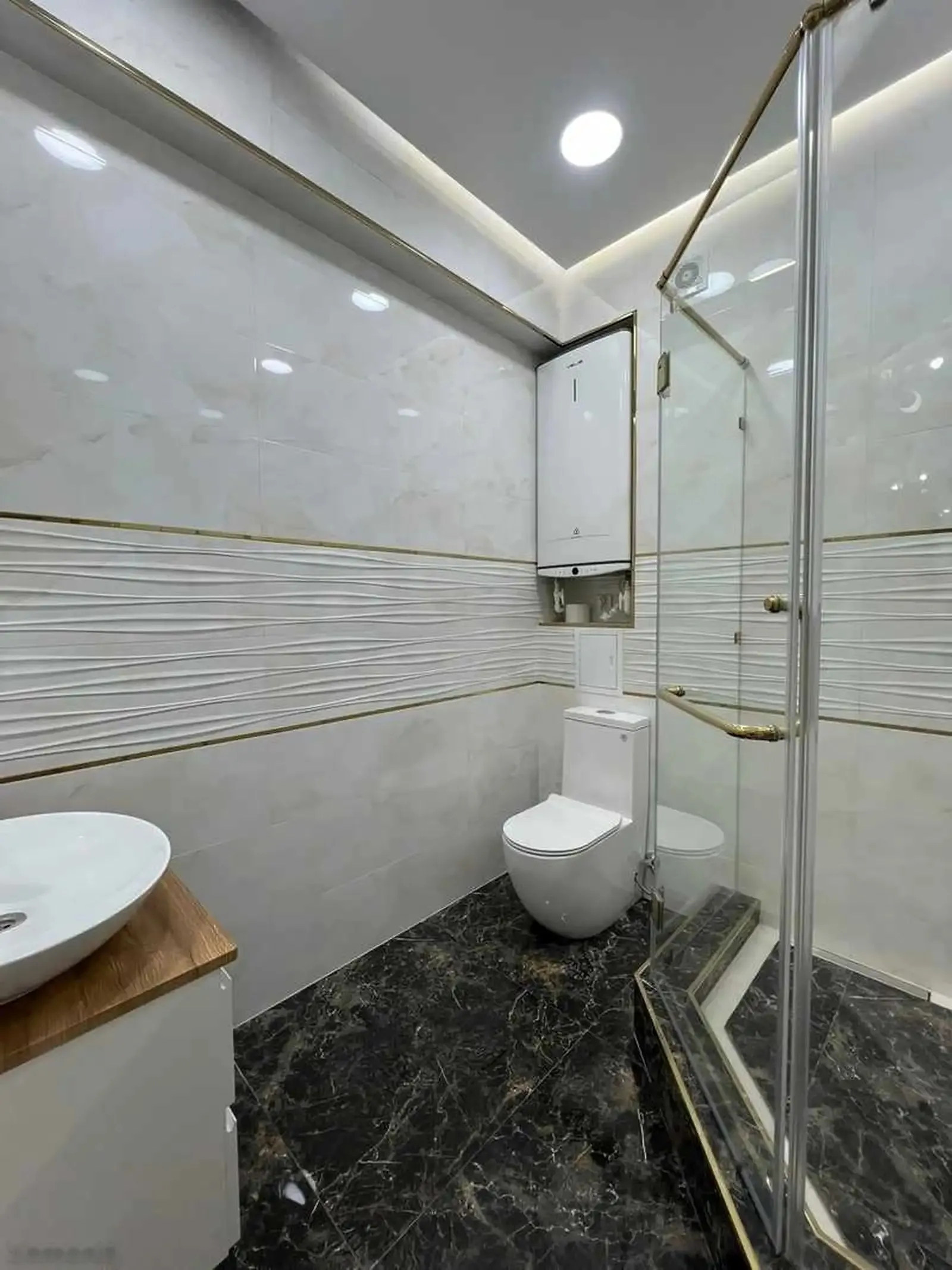 2-комн. квартира, 10 этаж, 75м², Овир доми Ёвар
