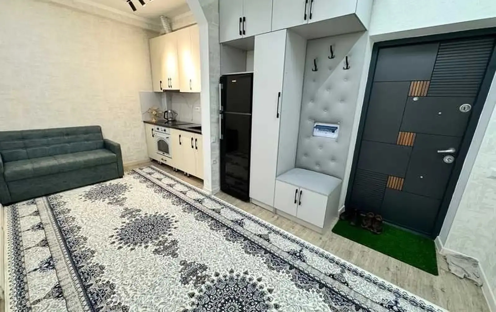 2-комн. квартира, 6 этаж, 54м², сино