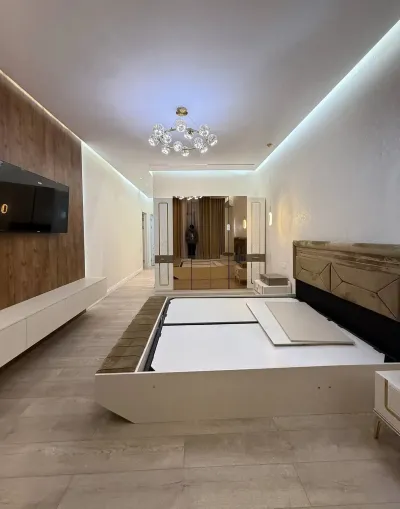 4-комн. квартира, 3 этаж, 215 м², Шохмансур Домпечат Пайкар