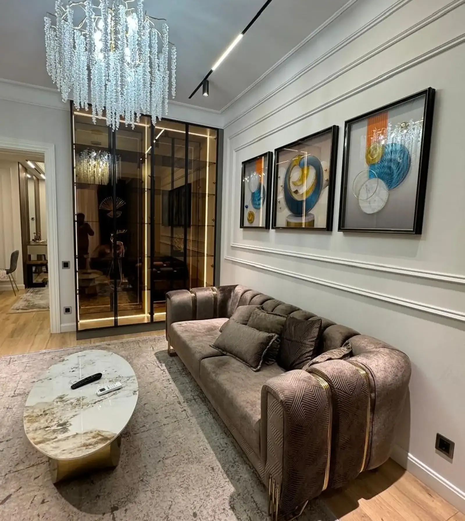 2-комн. квартира, 14 этаж, 65м², Овир Бари ресторан Султонбей