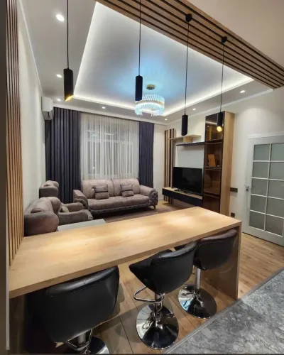 2-комн. квартира, 3 этаж, 76м², Овир