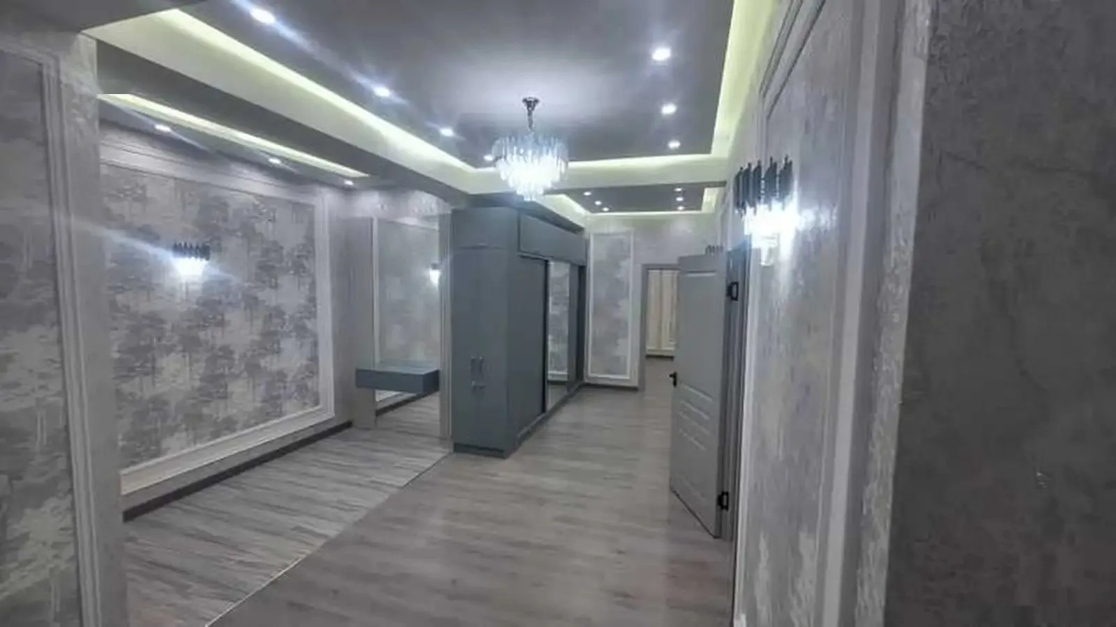 3-комн. квартира, 7 этаж, 105м², И.Сомони ру па руи кохи Борбад