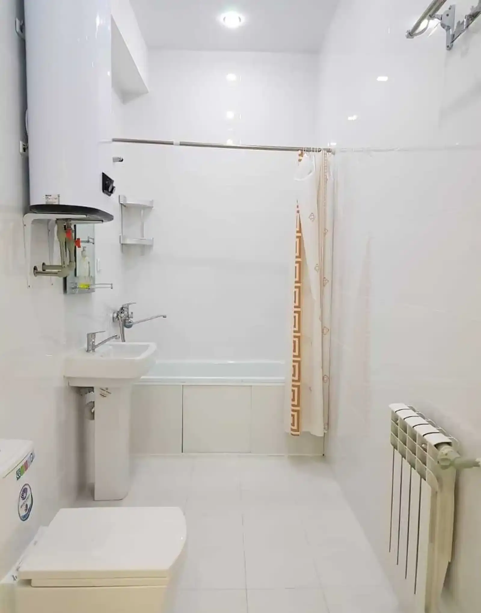 3-комн. квартира, 10 этаж, Ашан