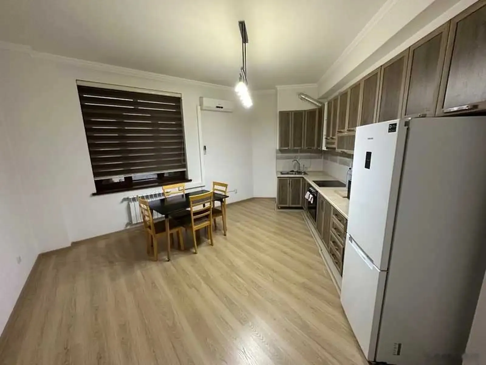 3-комн. квартира, 4 этаж, 136м², дом печати