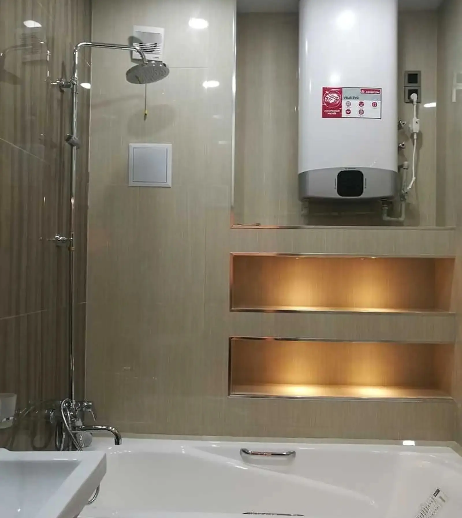 2-комн. квартира, 15 этаж, 54м², И.Сомони