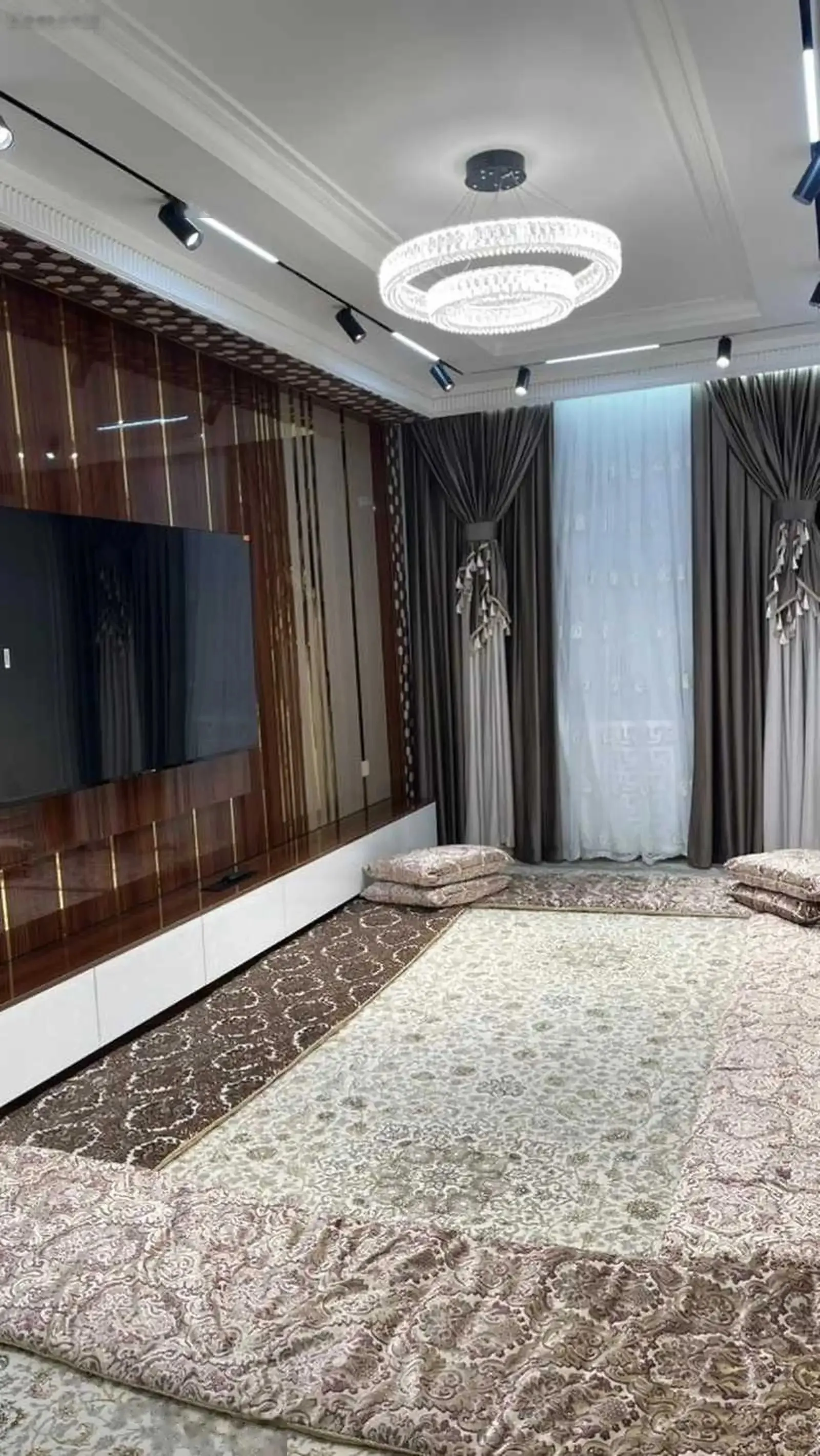 2-комн. квартира, 4 этаж, 65м², Ашан, зелёный бозор