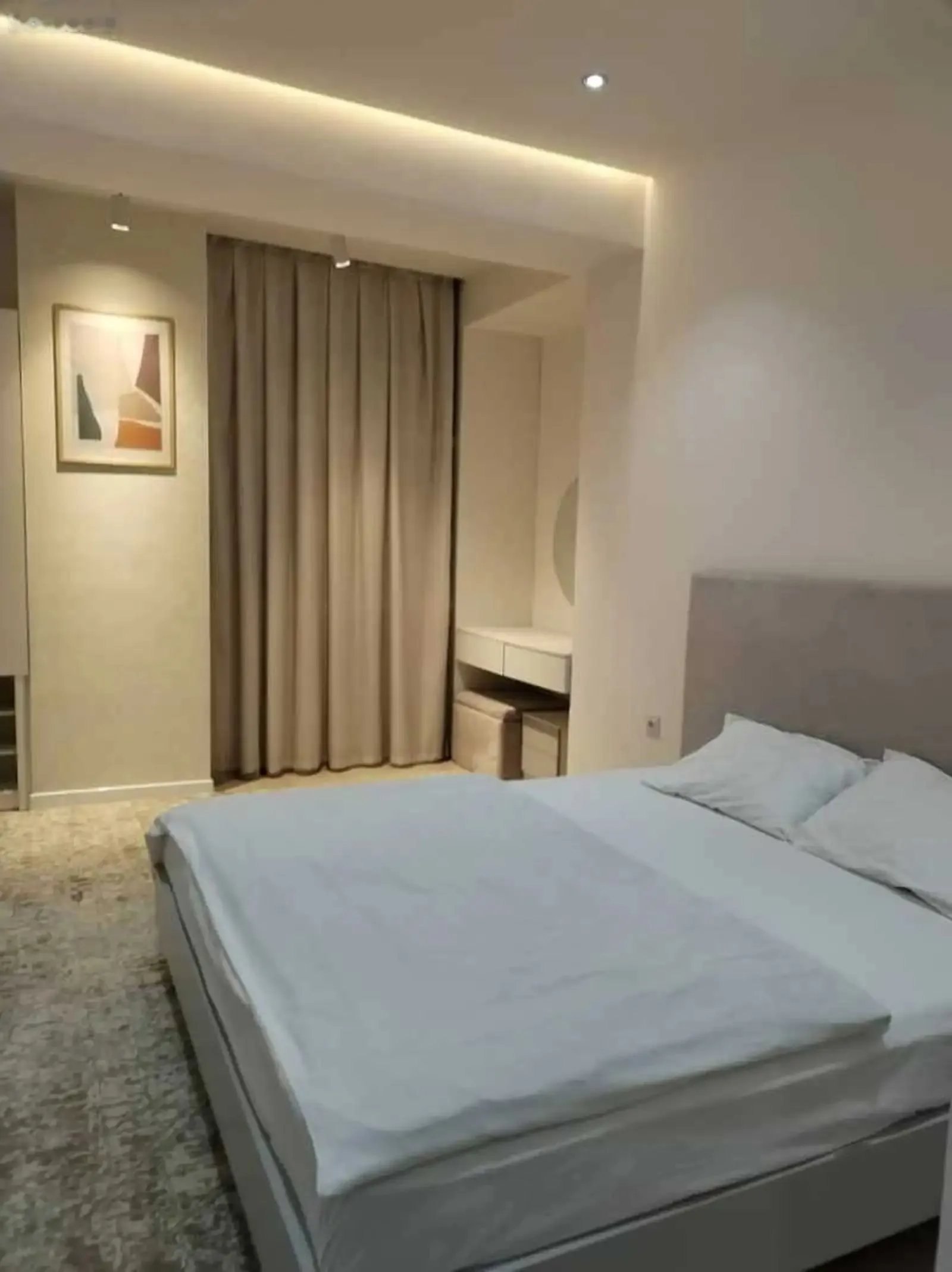 4-комн. квартира, 9 этаж, 200м², Садбарг доми Гелос