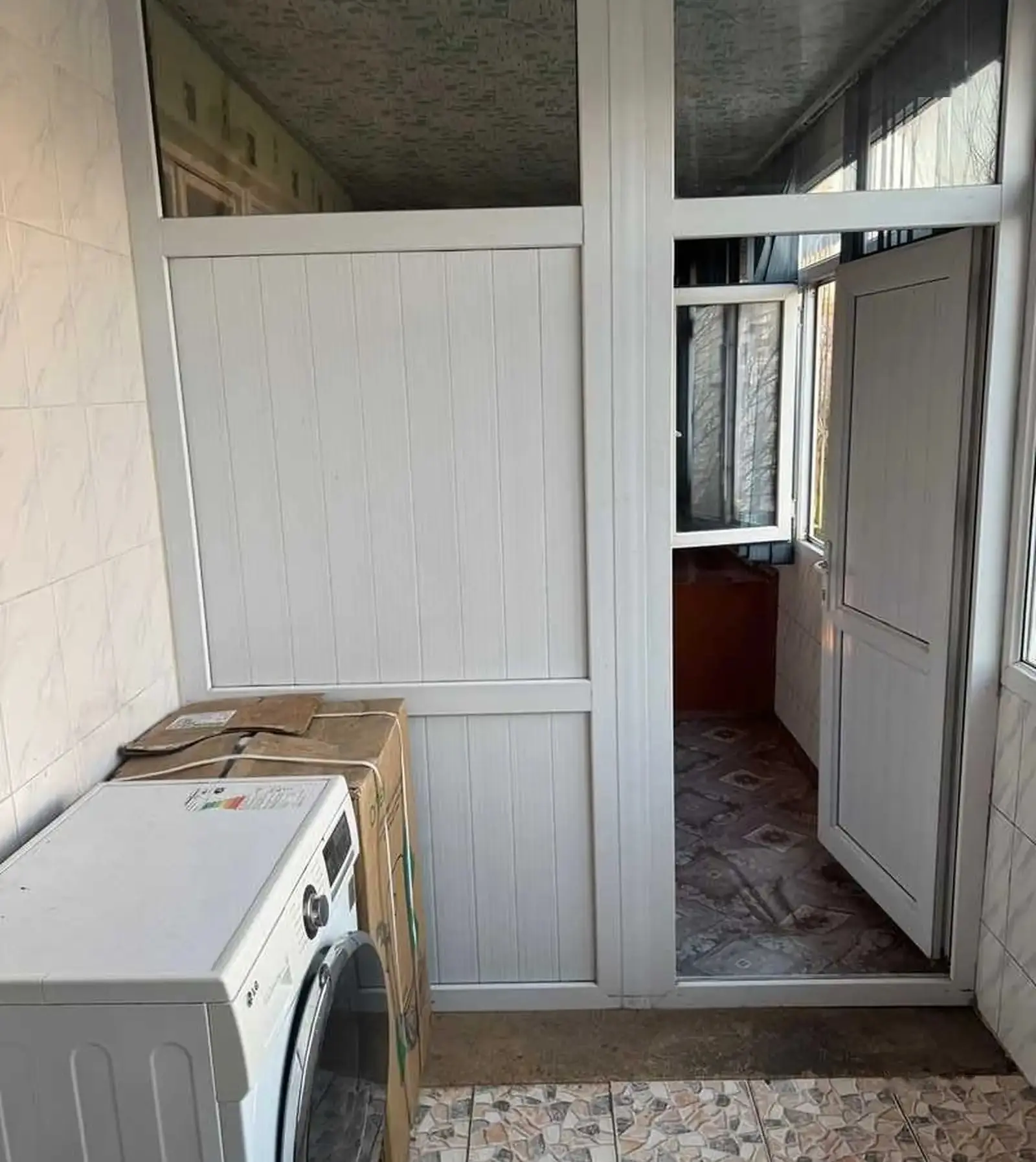 4-комн. квартира, 3 этаж, 55м²,