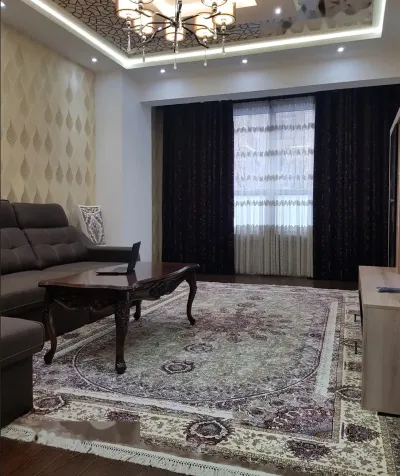 4-комн. квартира, 4 этаж, 130м², сино