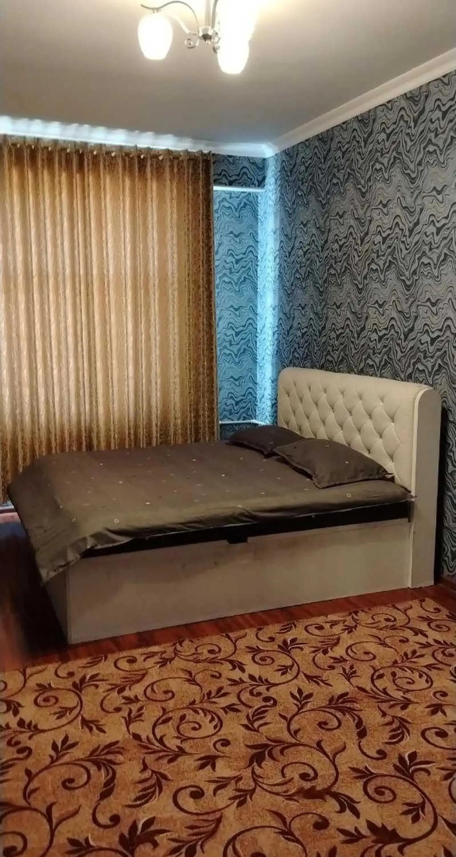 3-комн. квартира, 4 этаж, 130м², Шохмансур