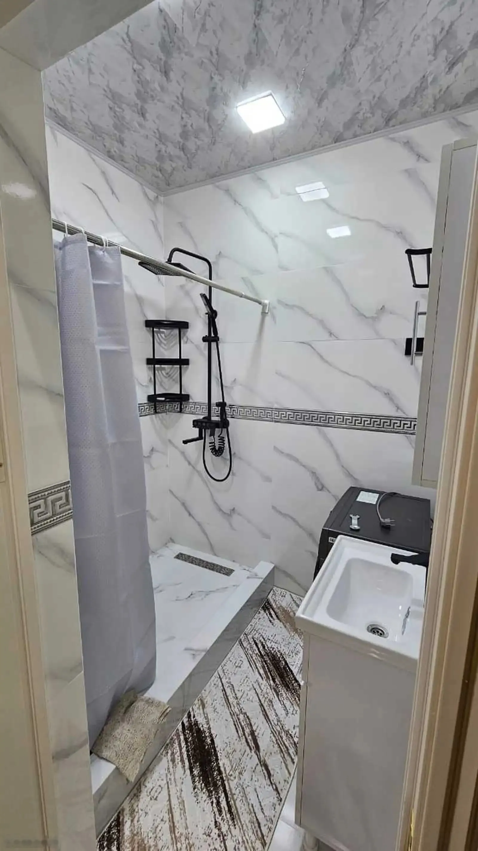 2-комн. квартира, 16 этаж, 65м², кафе Cуман