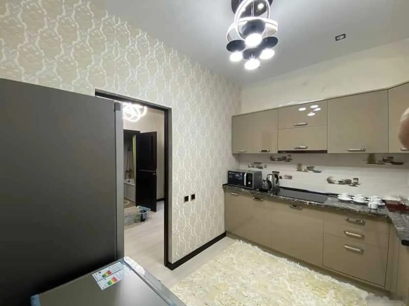 2-комн. квартира, 10 этаж, 80м², овир