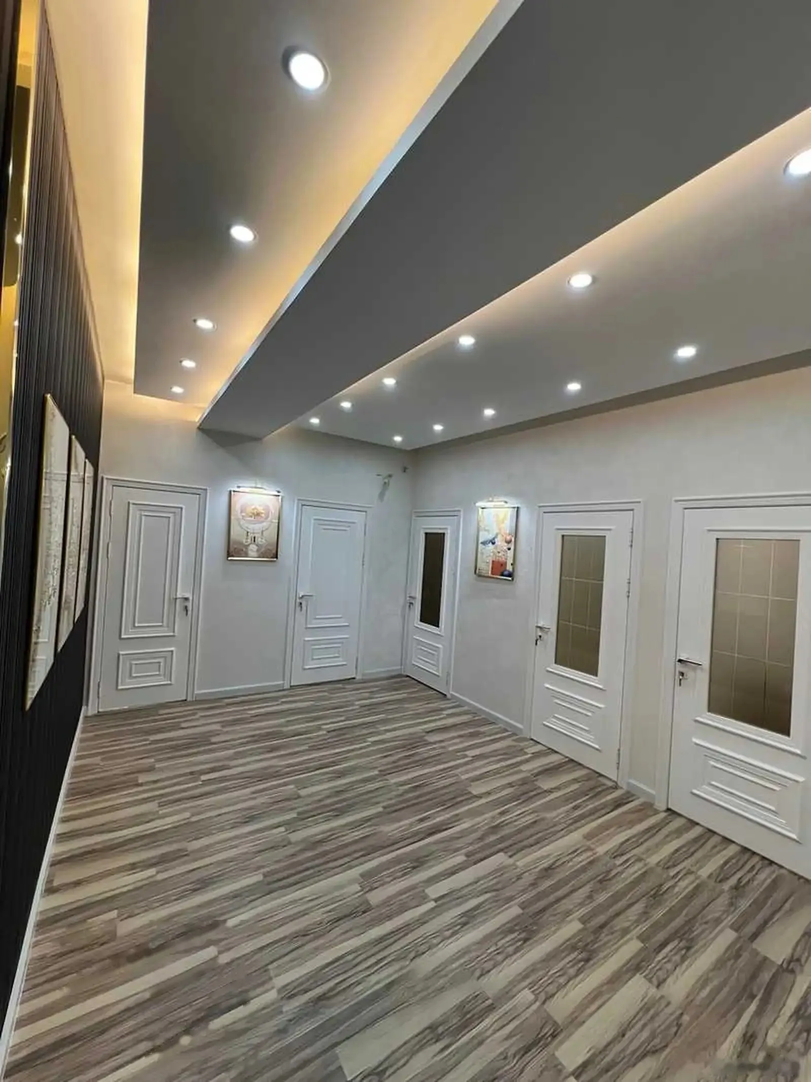 4-комн. квартира, 3 этаж, 138м², 102 мкр, пушти ресторани Шахриёр