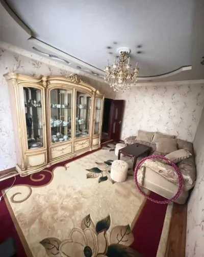 4-к квартира, 5 этаж, 85 м², Бобочон Гафуров 48
