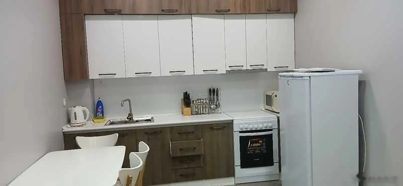2-комн. квартира, 14 этаж, 74м², дом печати