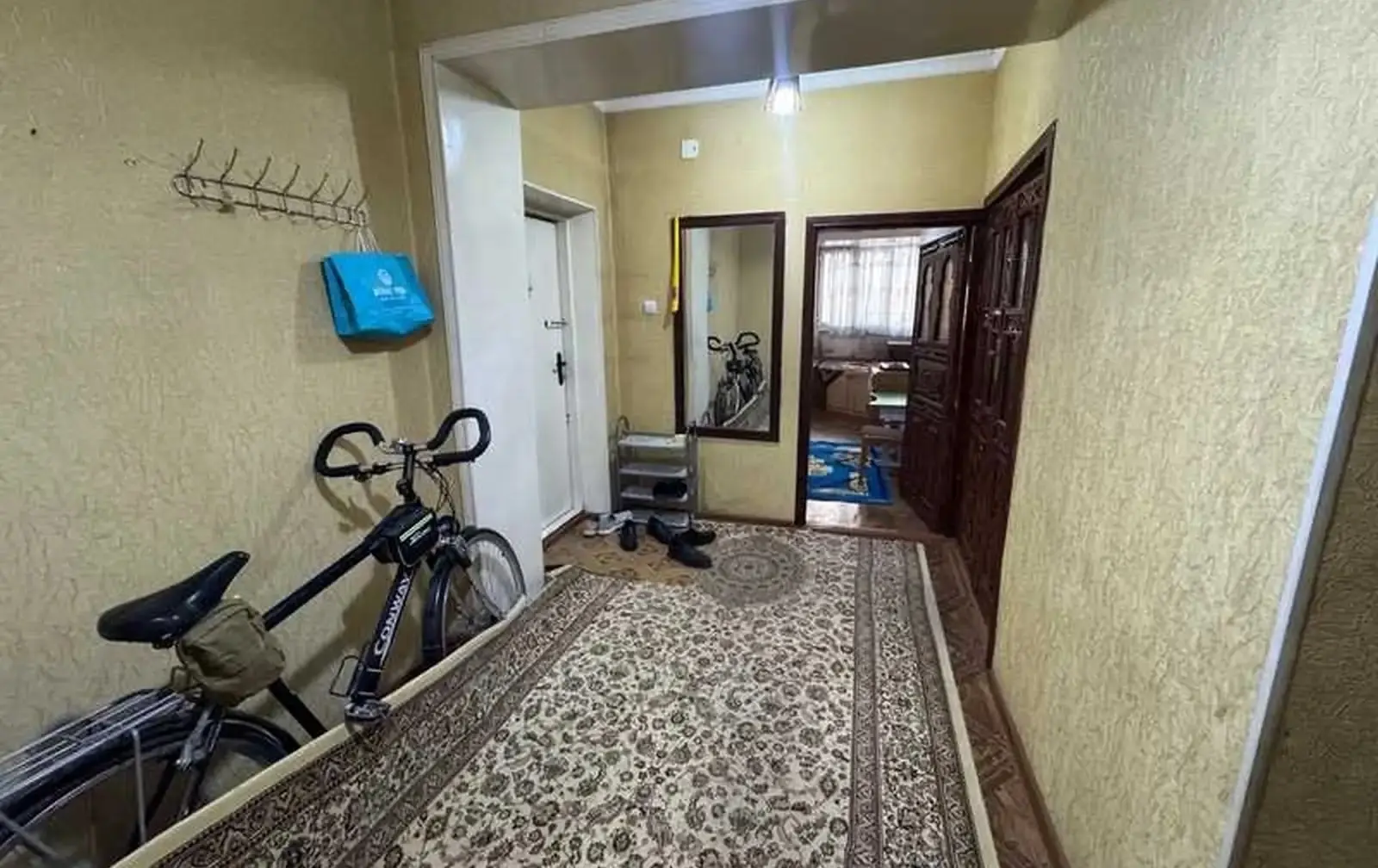3-комн. квартира, 2 этаж, 65м², 84 мкр