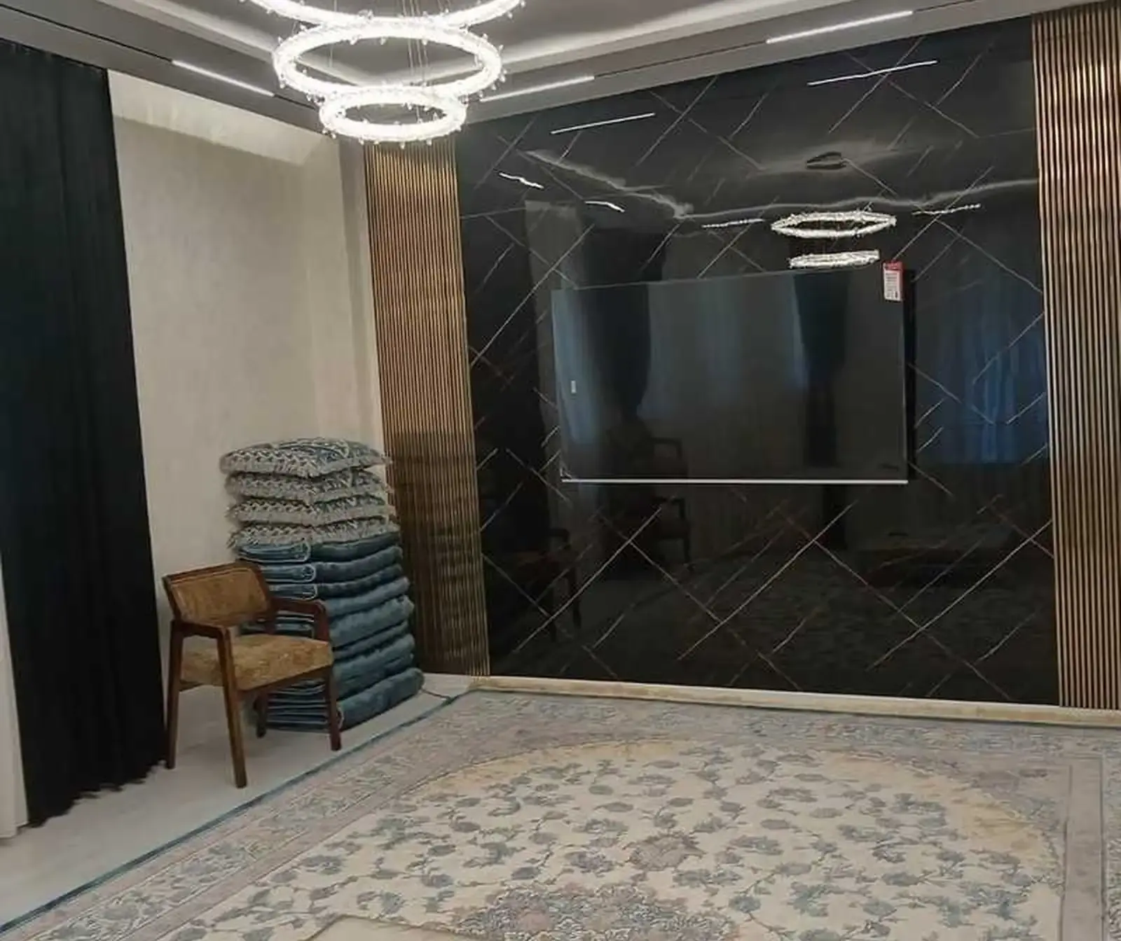 3-комн. квартира, 1 этаж, 100м², шохмансур