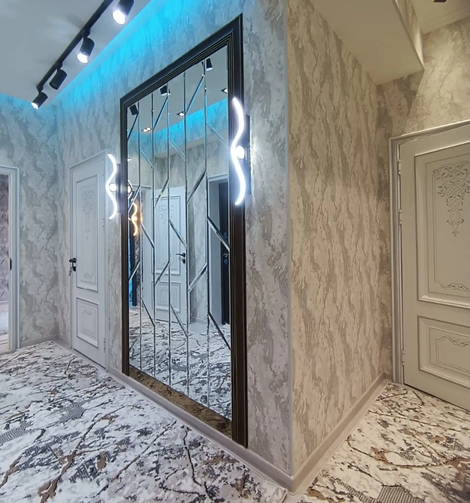 2-комн. квартира, 11 этаж, 80м², Шохмансур, Голубой экран, ру баруи Пайкар
