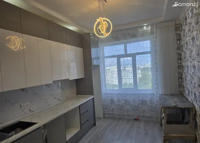 2-комн. квартира, 10 этаж, 70 м², Сино 104 мкр