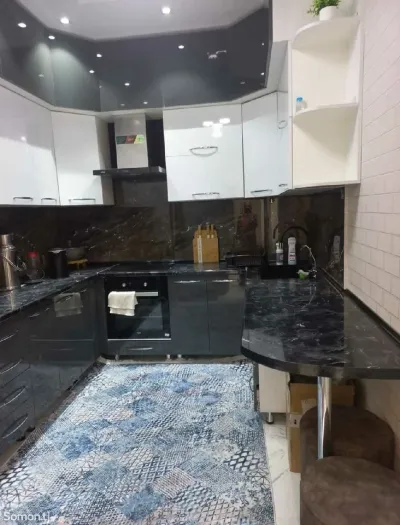 3-комн. квартира, 10 этаж, 90м², Шохмансур
