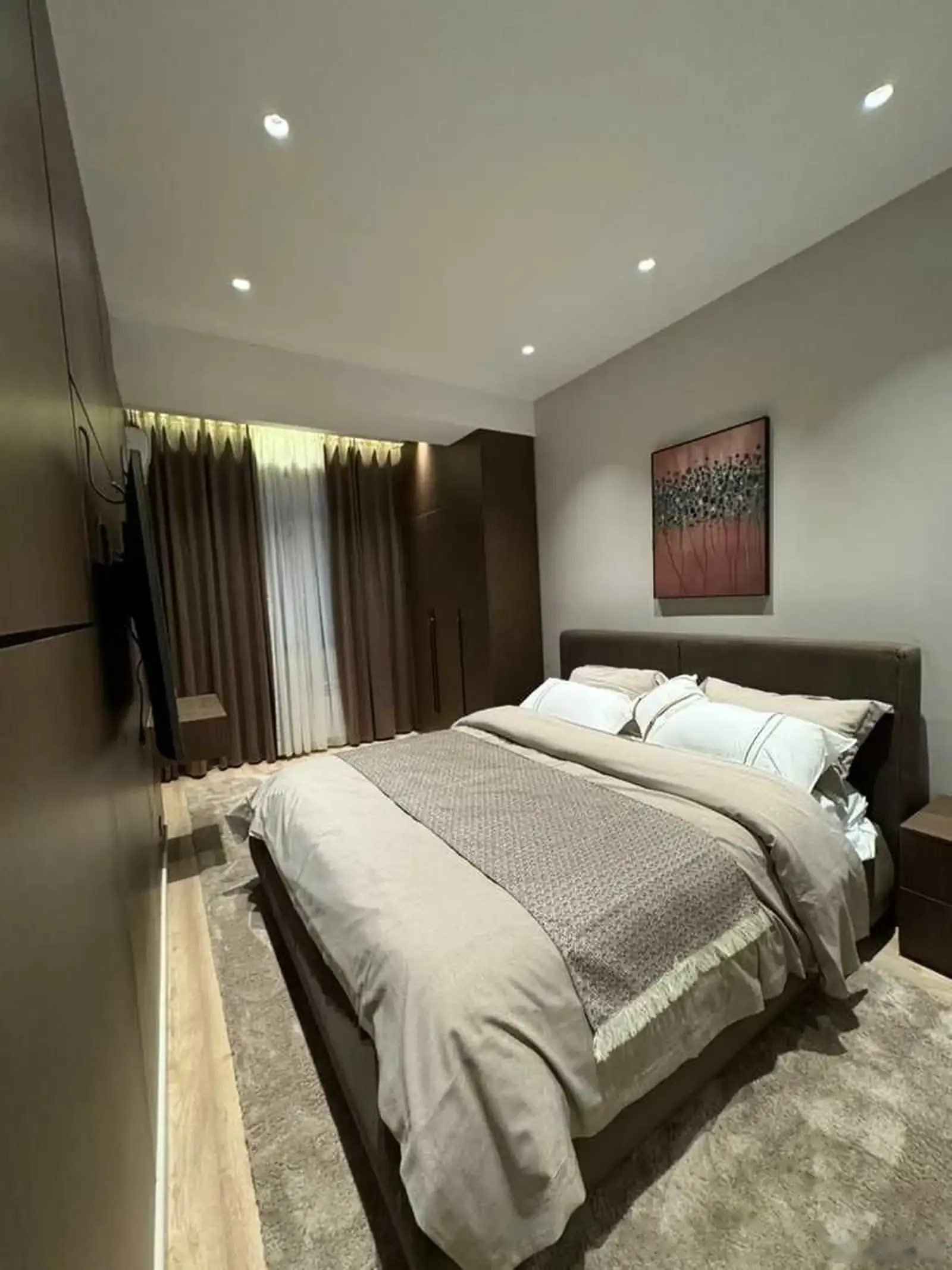 3-комн. квартира, 12 этаж, 110м², Шохмансур