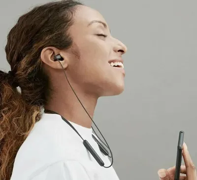 Беспроводные наушники Sony WI-C100