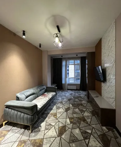 2-комн. квартира, 13 этаж, 52 м², н. Шохмансур, Садбарг, доми Гелос