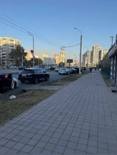 3-комн. квартира, 13 этаж, 93 м², Сино