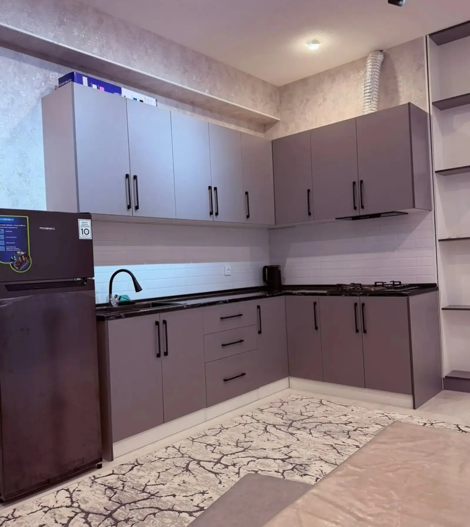 2-комн. квартира, 4 этаж, 76м², 18 Мкр