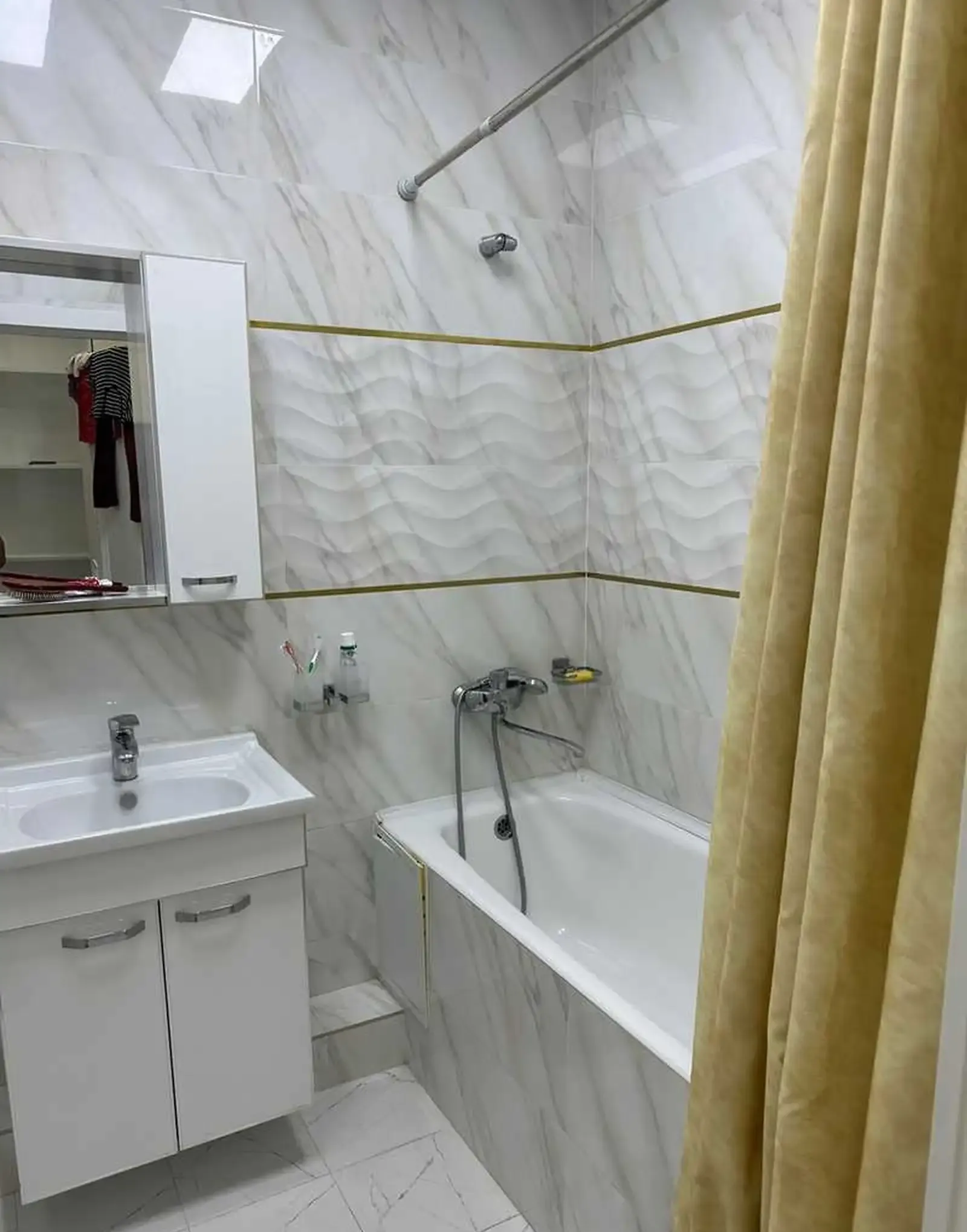 2-комн. квартира, 6 этаж, 75м², Фирдавси