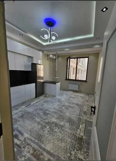 2-комн. квартира, 12 этаж, 71м², Шохмансур