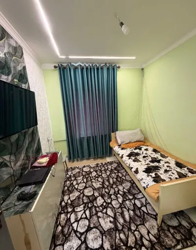 4-комн. квартира, 4 этаж, 70 м², Сино