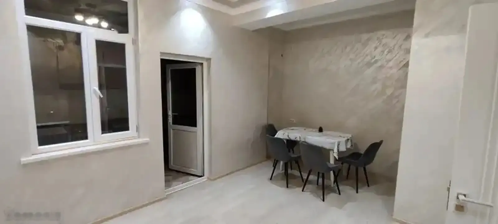 2-комн. квартира, 11 этаж, 100м², 82мкр