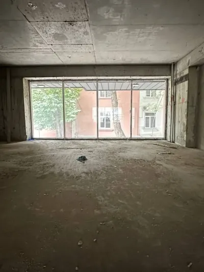 Помещение под свободное назначение, 236м², Сомони