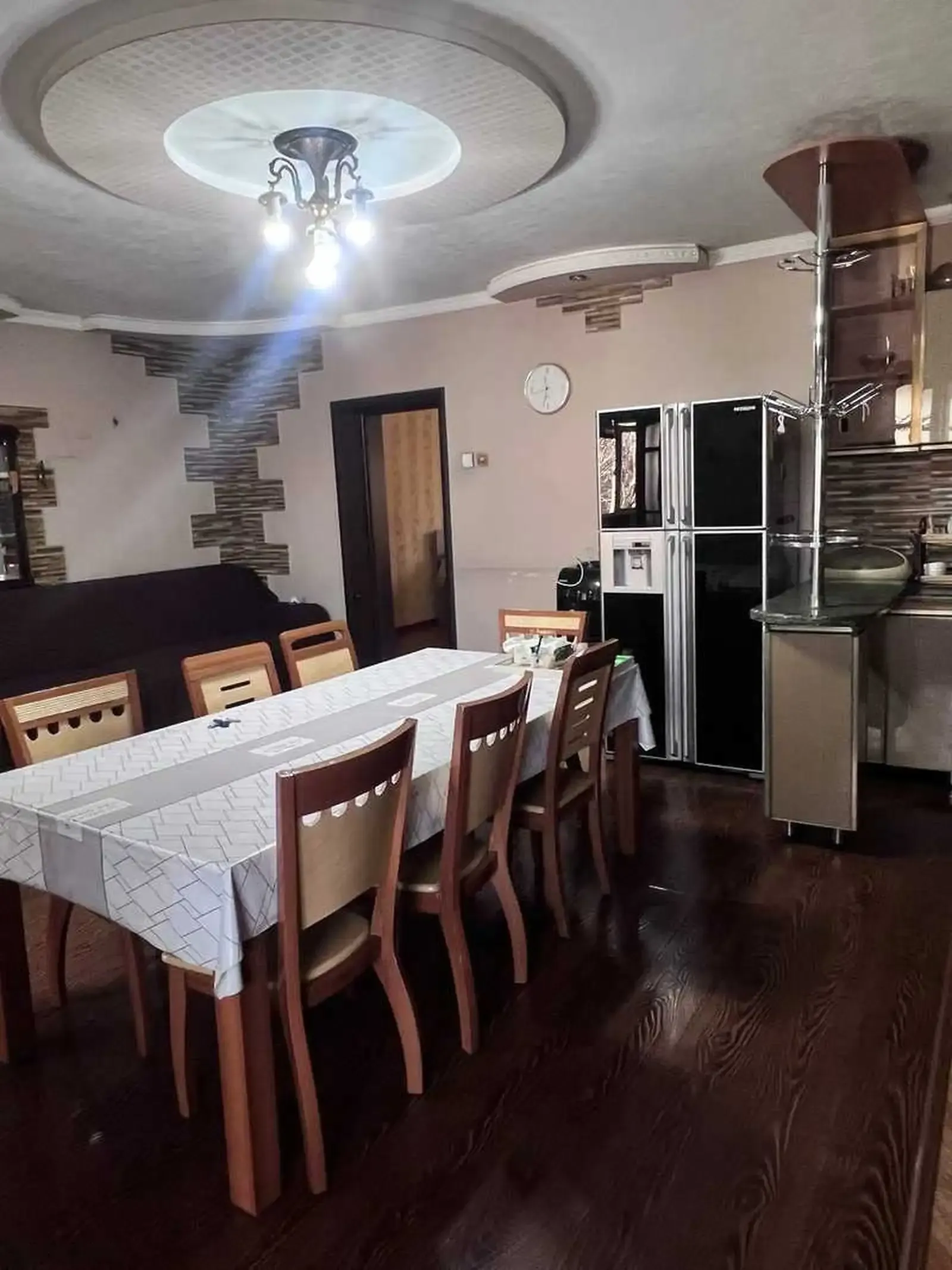 4-комн. квартира, 2 этаж, 150м², Сино, Стоматология