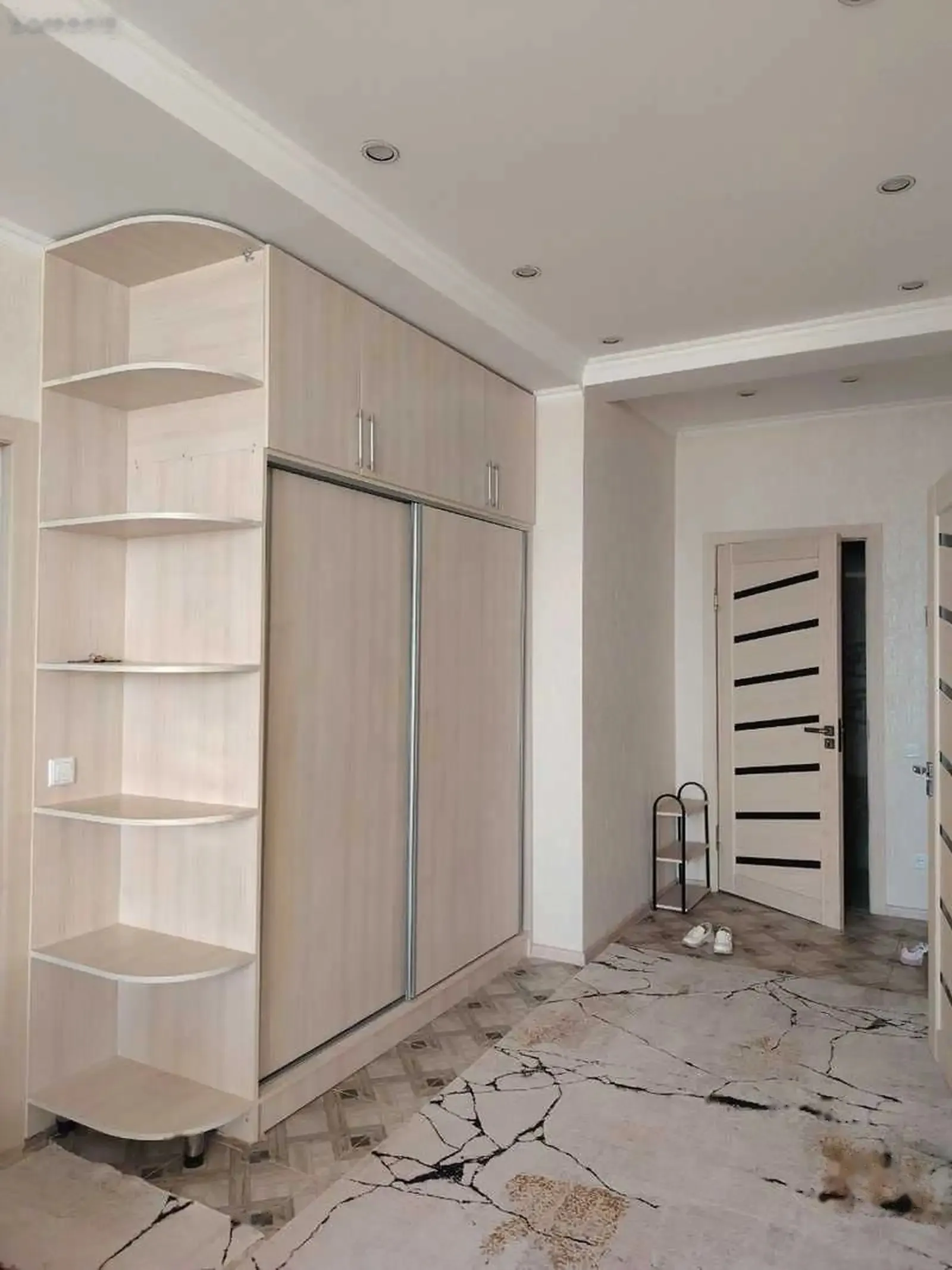 2-комн. квартира, 9 этаж, 70м², профсоюз