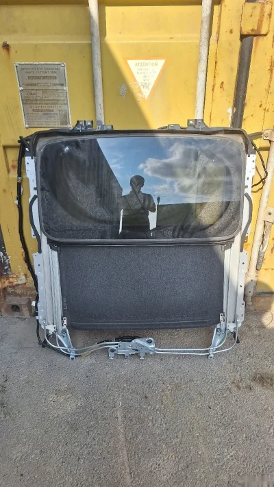 Люк Honda