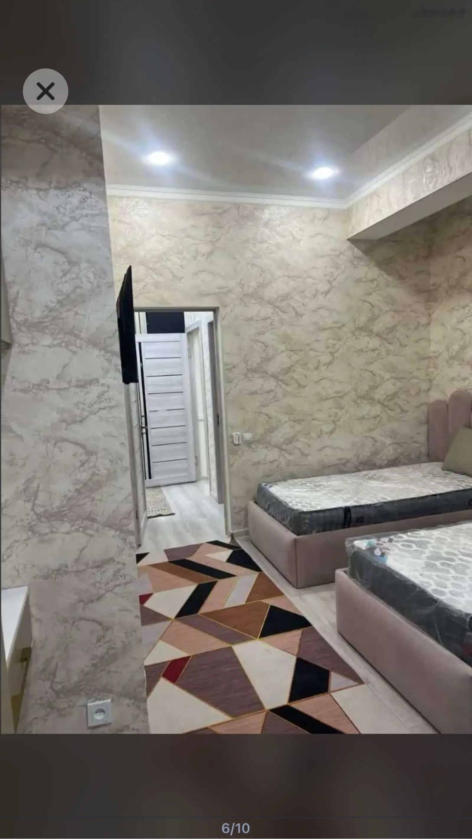 2-комн. квартира, 5 этаж, 75м², Голубой экран