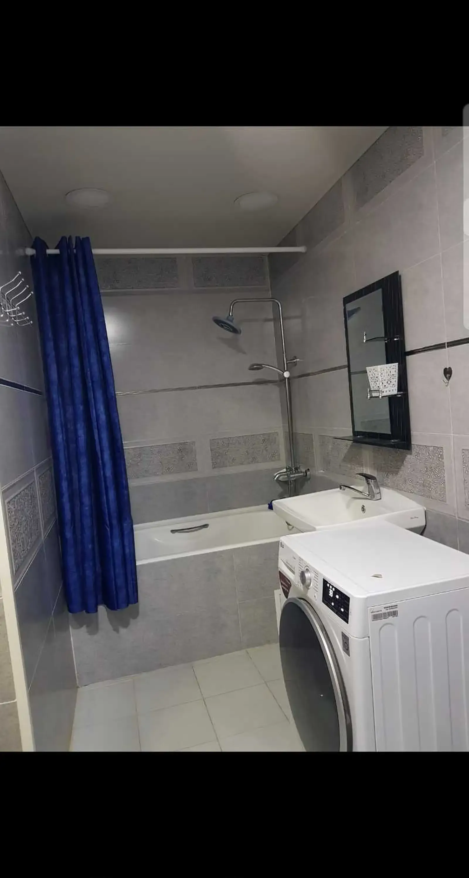 4-комн. квартира, 5 этаж, 94м², 112мкр ру ба руи кафеи Суман