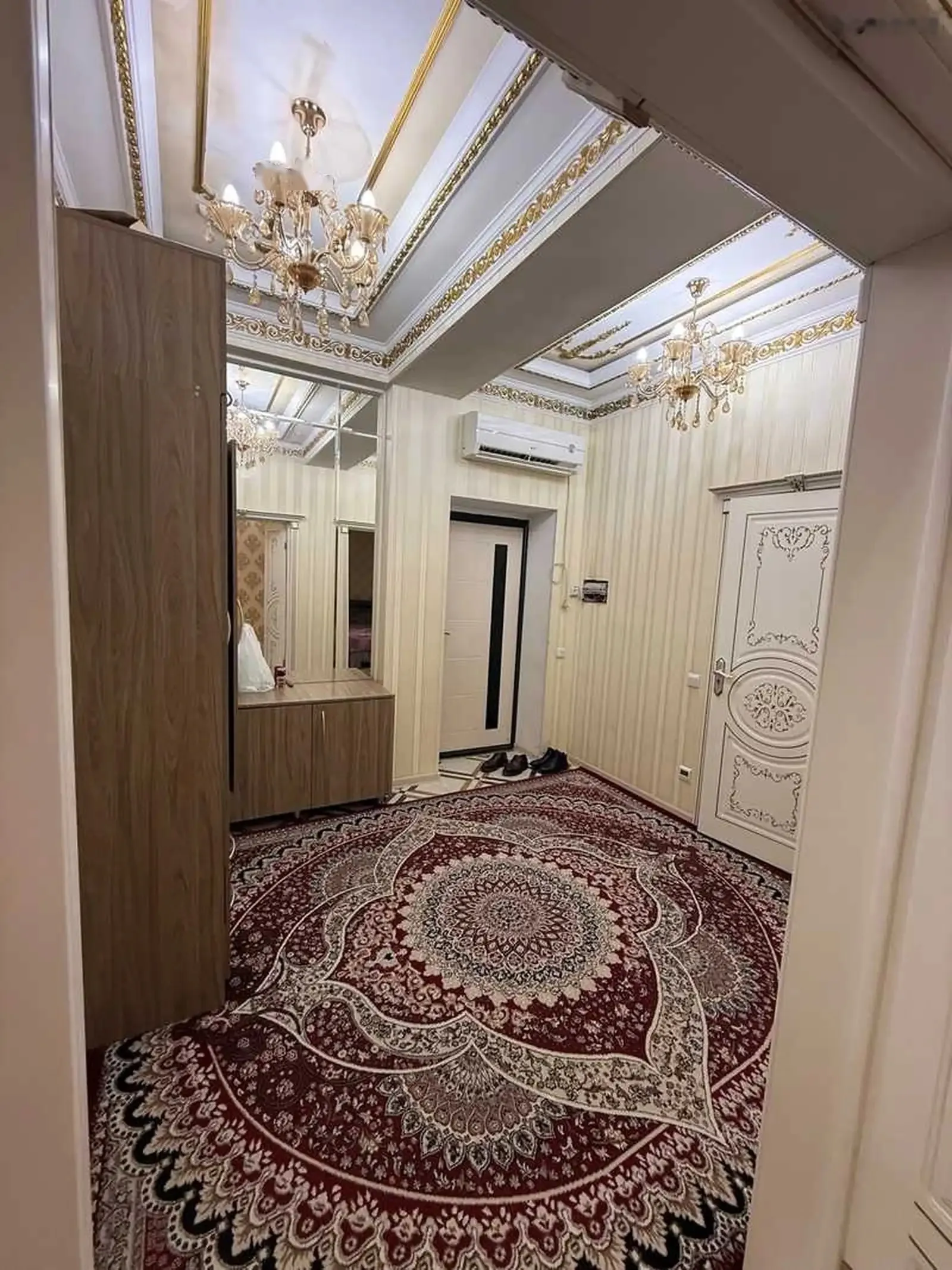 2-комн. квартира, 8 этаж, 75м², 112мкр